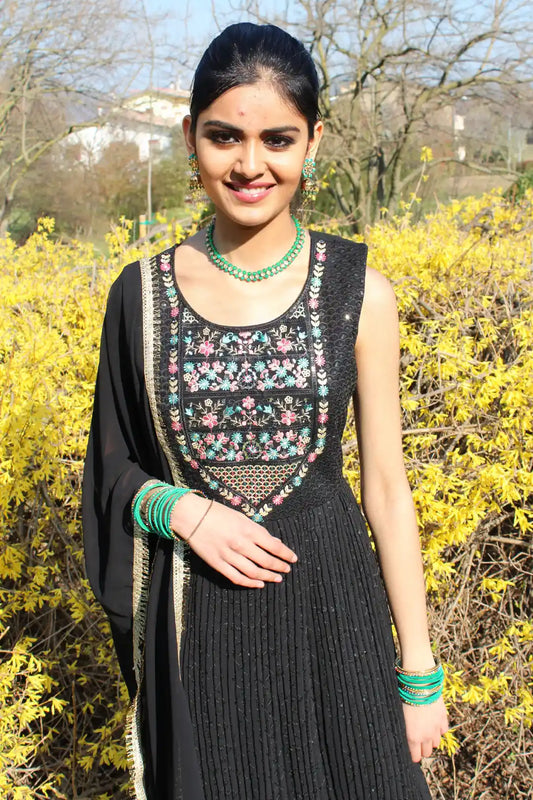 Black Naira Cut Embroidered Kameez With Palazzo